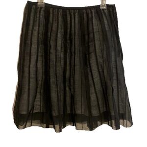 Nic + Zoe Skirt Womens Size 10P Black Pintucked Sheer Lined Lightweight Side Zip